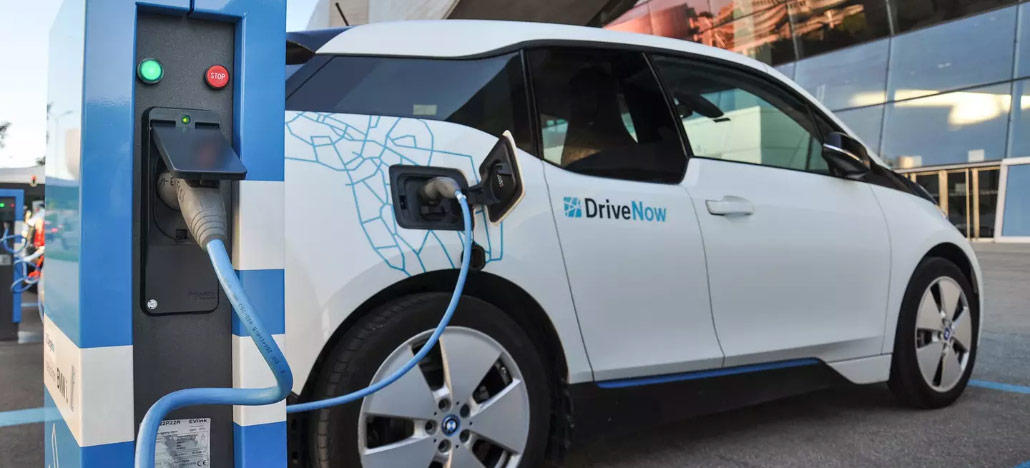 Kötelező elektromos jármű töltőpontok és csatlakozópontok
